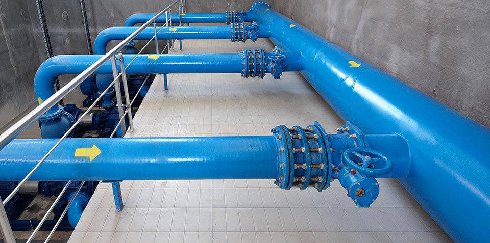 photo-content-blue-pipes